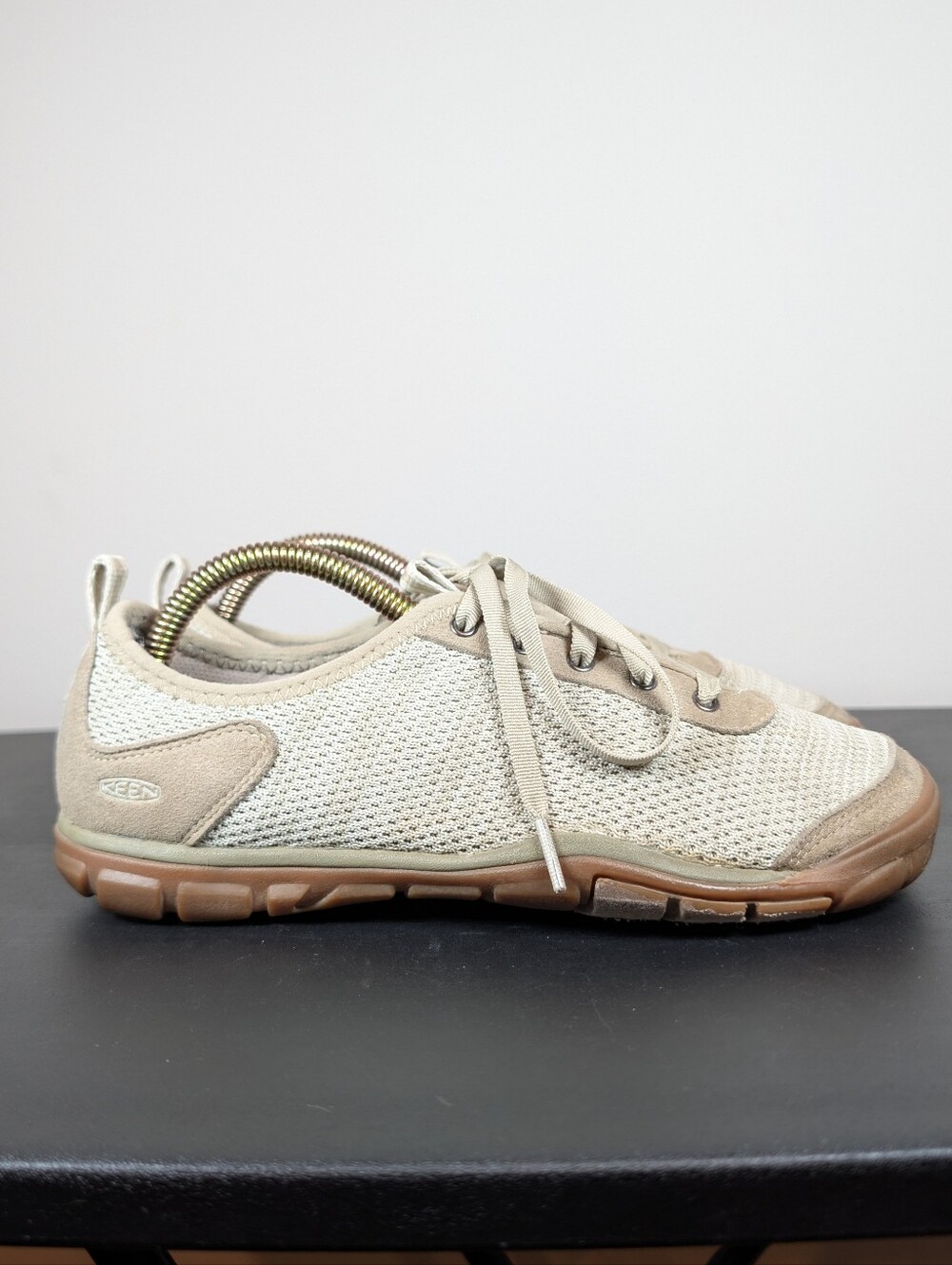 KEEN Hush Knit‎ CNX Lightweight Trail Hiking Sneakers Gray Womens 8.5 Low Top